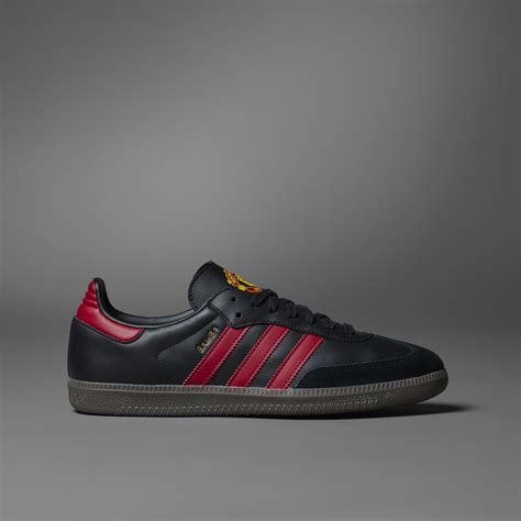 fabrica de adidas manchester|adidas trainers manchester.